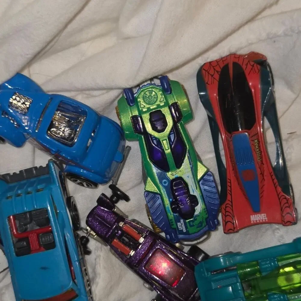 Vrg  &  Diecast Toy Car Lot  Hot Wheels, Matchbox(11 Pcs) kidcore collectors